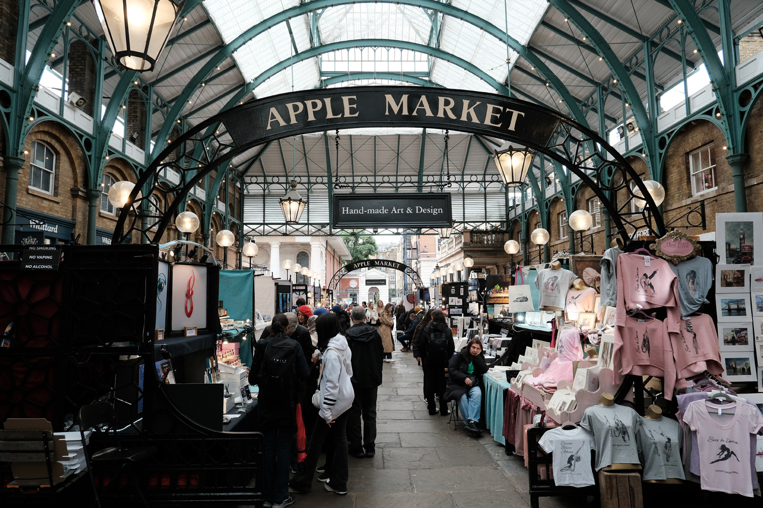 Fujifilm X-M5 camera samples apple market