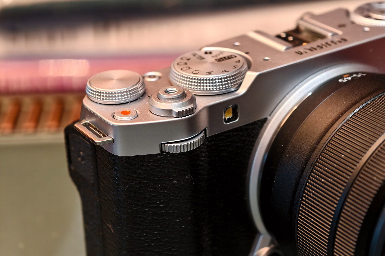 Fujifilm X-M5 review front command dial