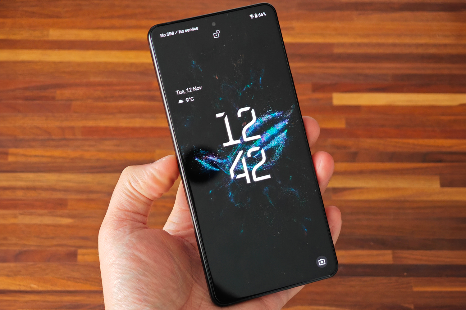 Asus ROG Phone 9 Pro review lock screen