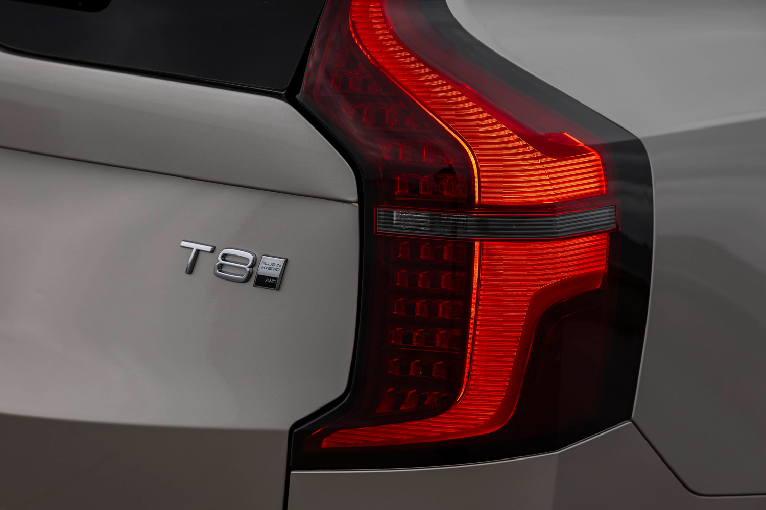 Volvo XC90 T8 review 2024 rear lights