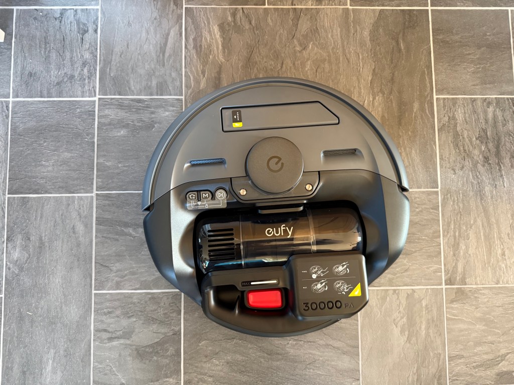 Eufy E20 robo vac