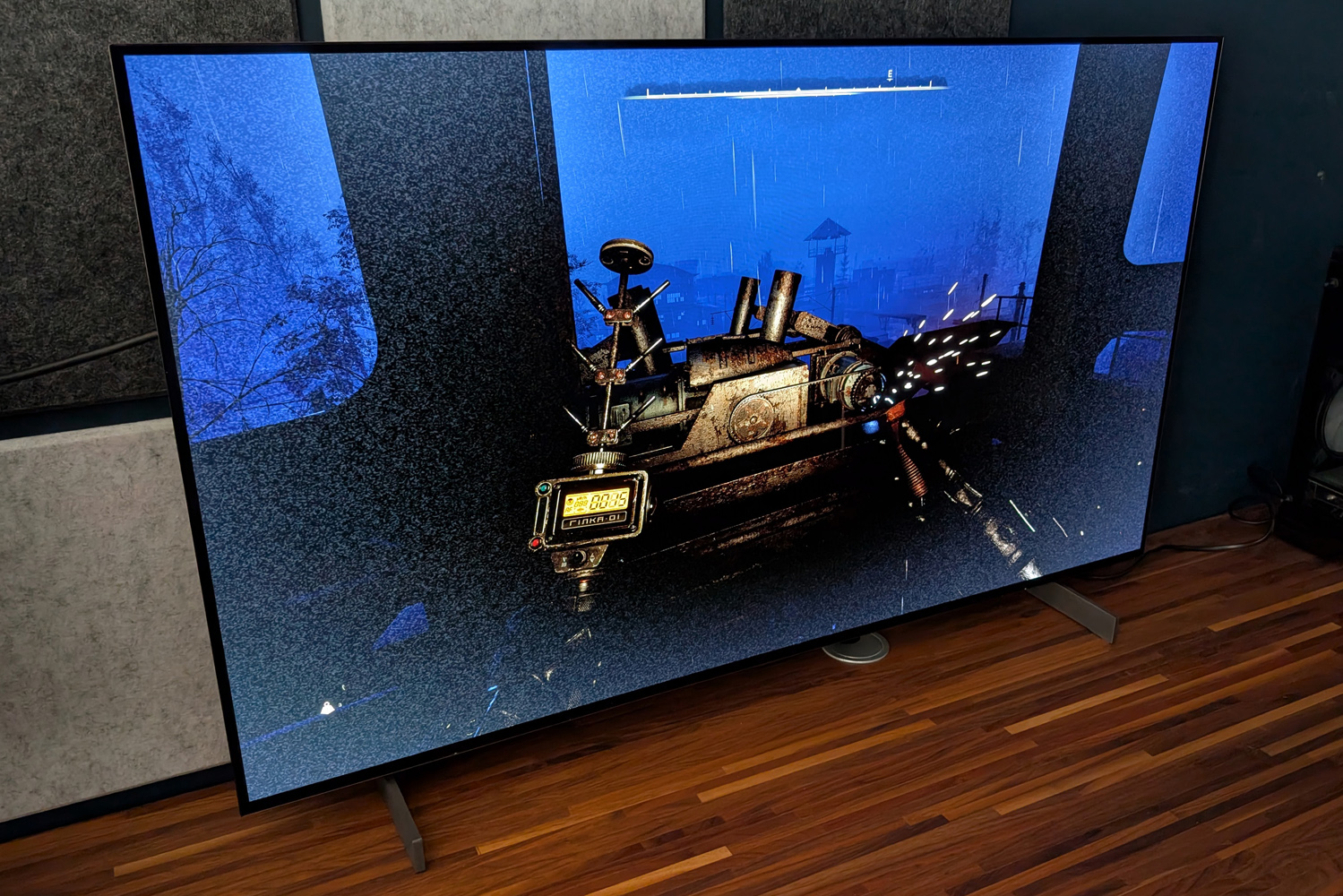 LG C4 OLED 42in review Stalker 2 grain