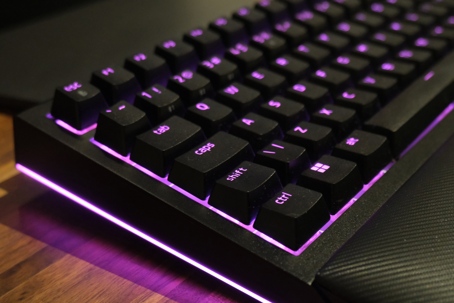 Razer Blackwidow V4 Pro 75 review backlighting