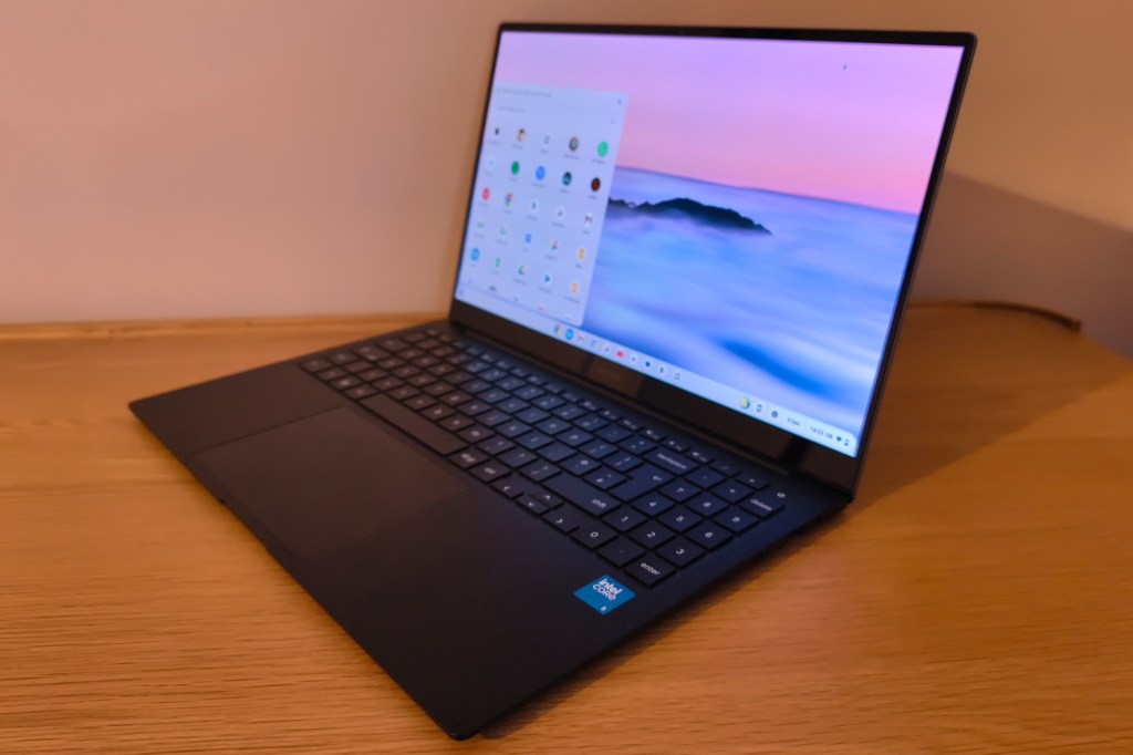 Samsung Galaxy Chromebook Plus review lead