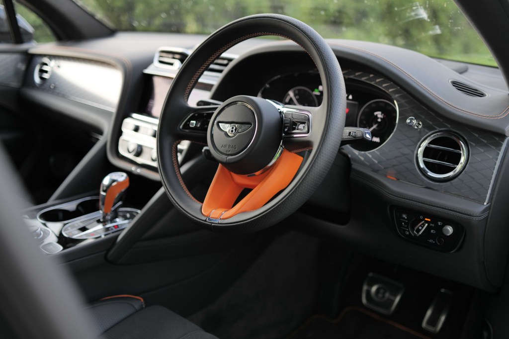 Bentley Bentayga interior