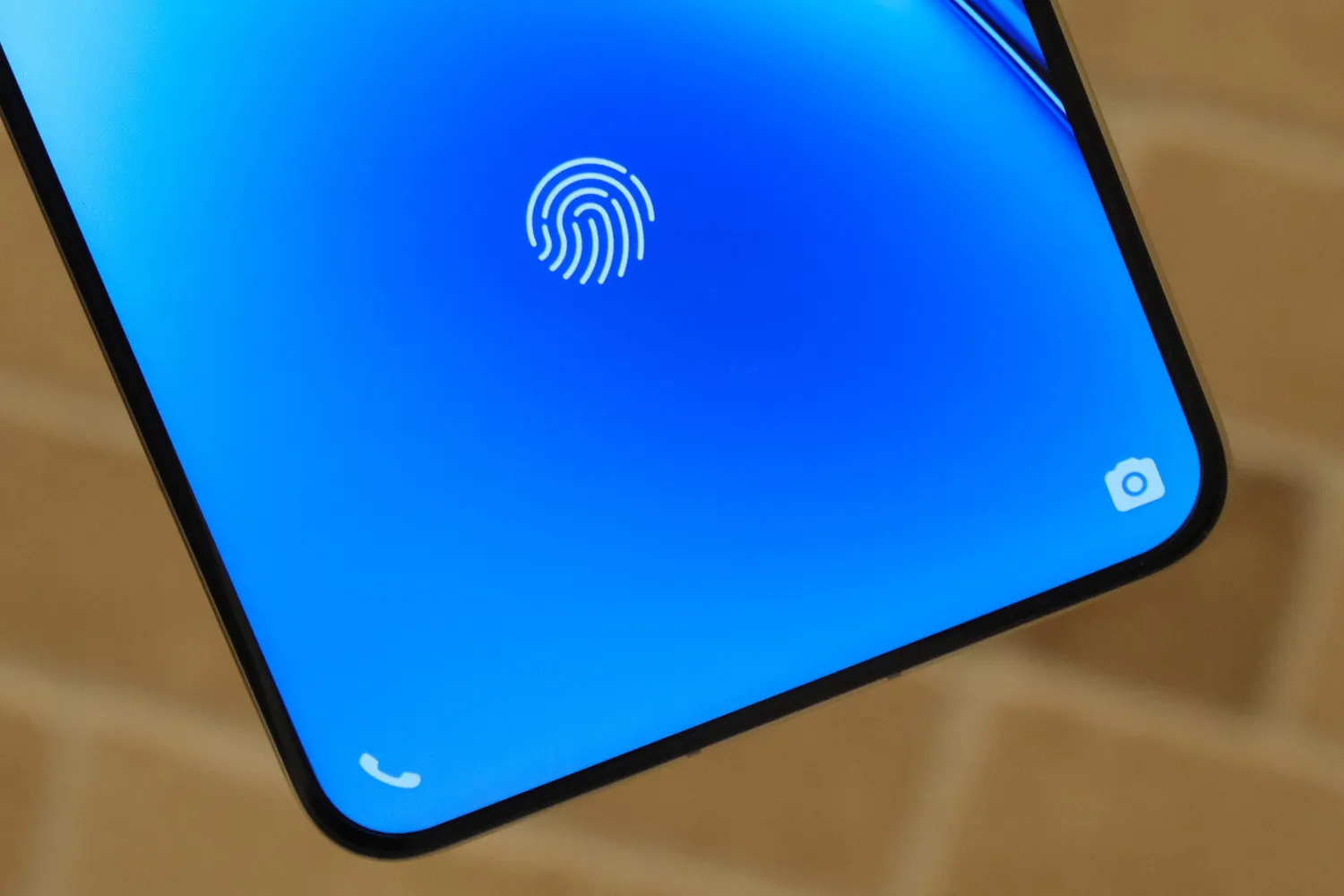 Vivo X200 Pro review fingerprint sensor