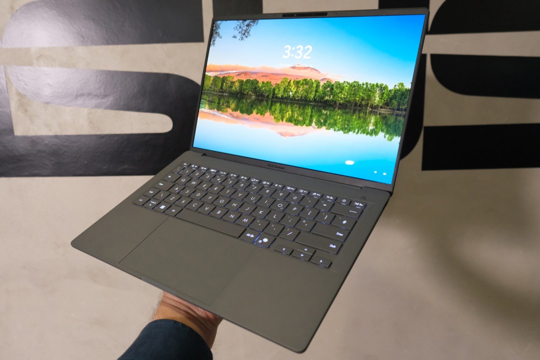 Asus Zenbook A14 lead