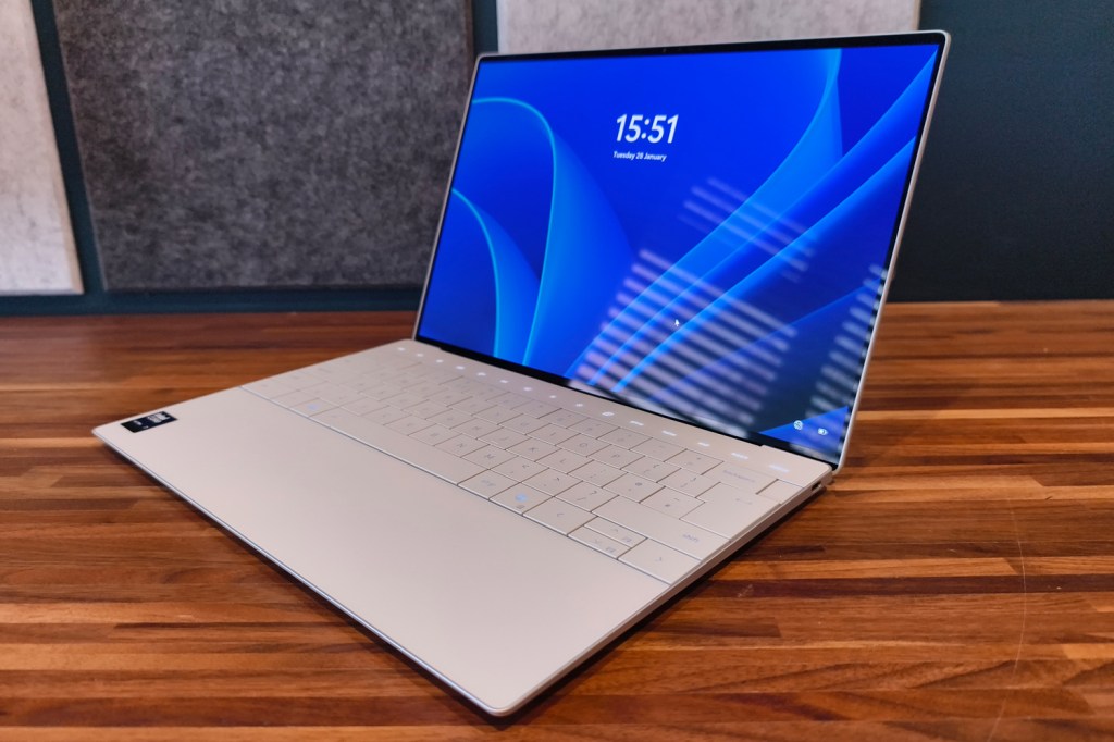 Dell XPS 13 Intel review lockscreen