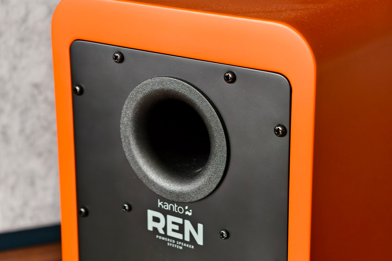 Kanto Audio Ren review bass port