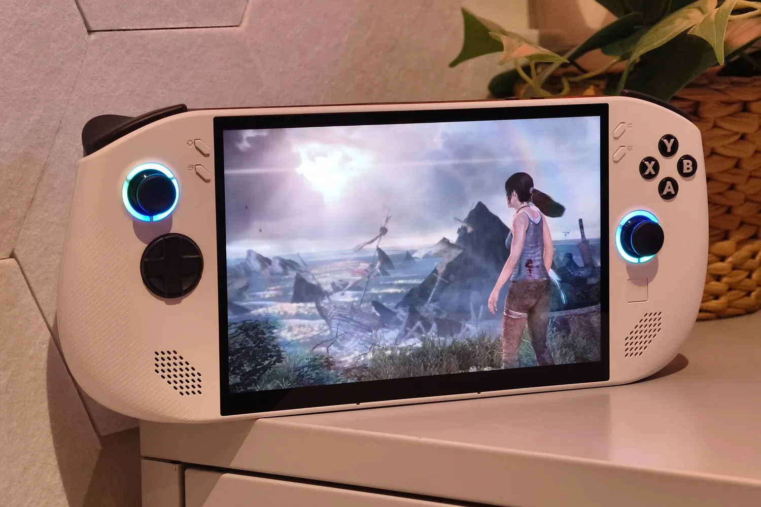 Lenovo Legion Go S review Tomb Raider