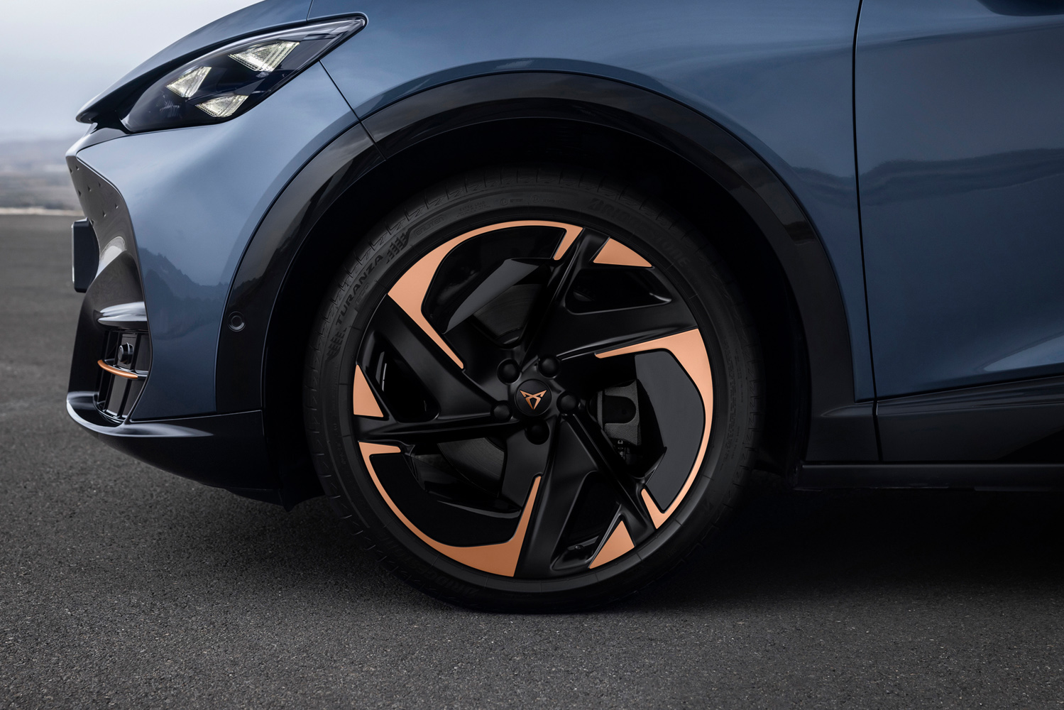 Cupra Tavascan review alloy wheels