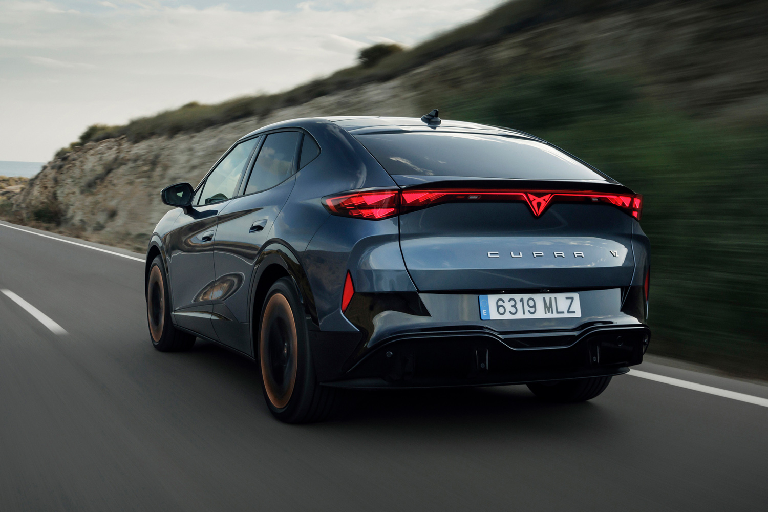 Cupra Tavascan review tracking rear