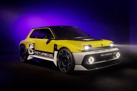 The Renault 5 Turbo 3E up close is as wild as I expected